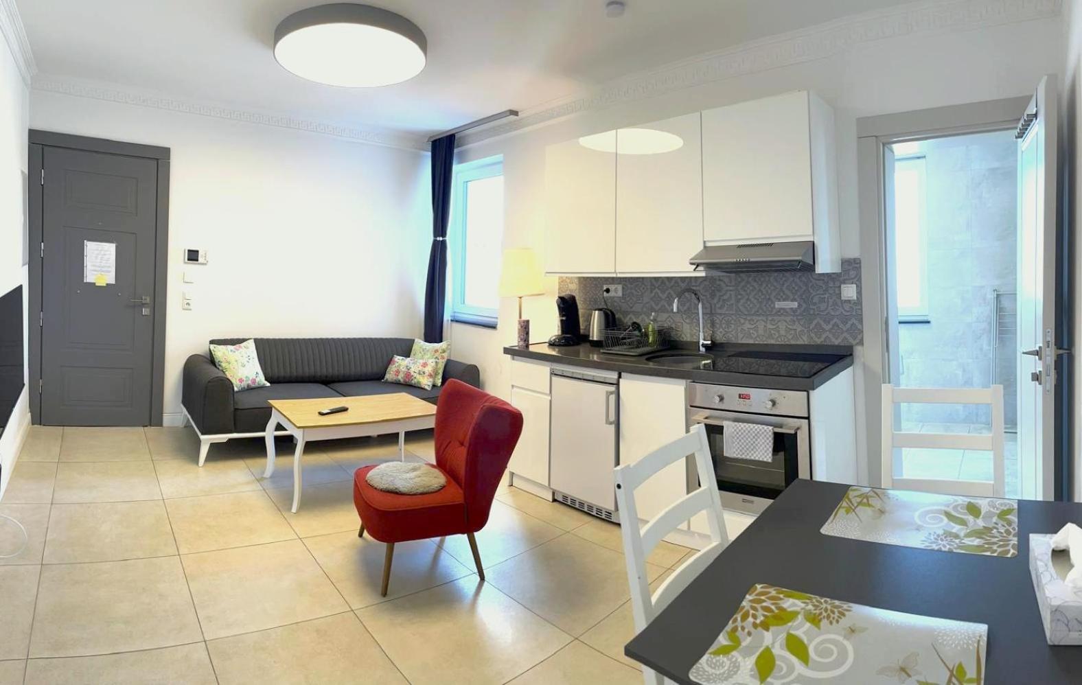 Gepflegtes Und Schoenes Ferienapartment Im Neubau Любек Стая снимка